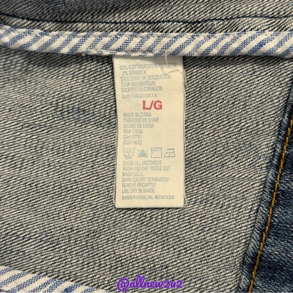 New Vintage Tommy Hilfiger Embellished Tailored Medium Wash Denim Jacket - Picture 8 of 16